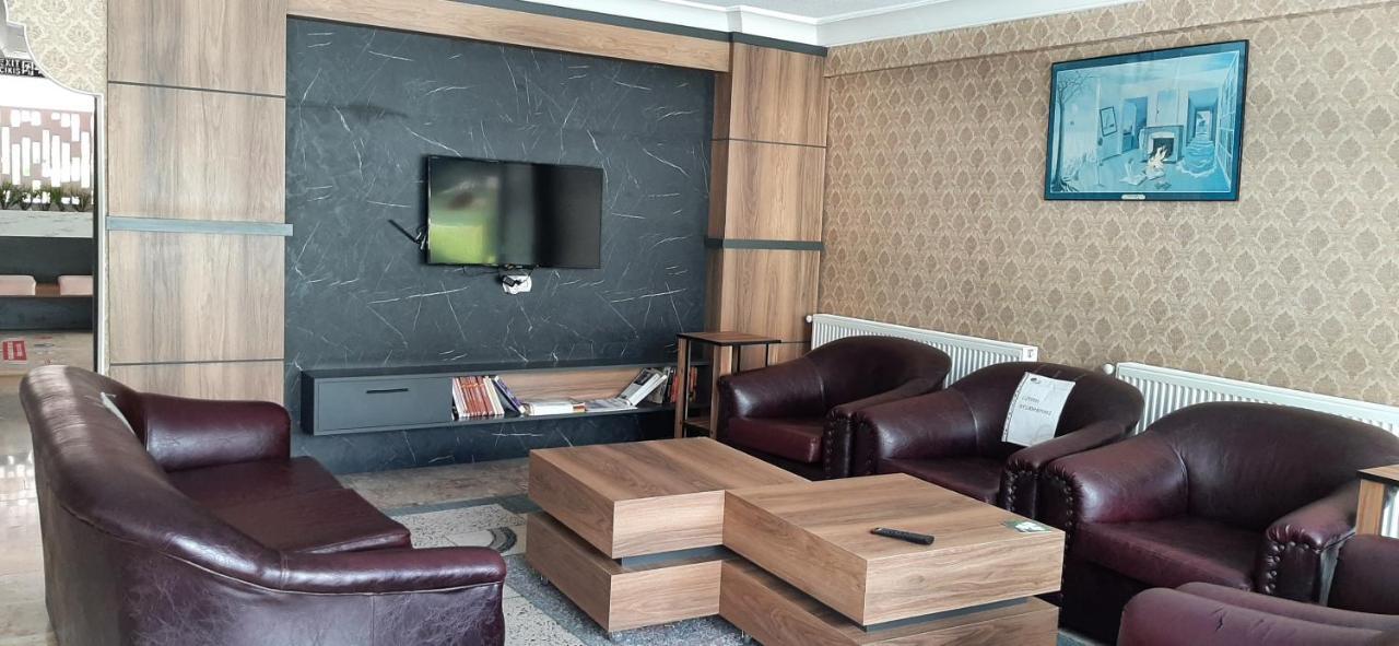 Antalya Konyaalti Guenduez Otel Bagian luar foto