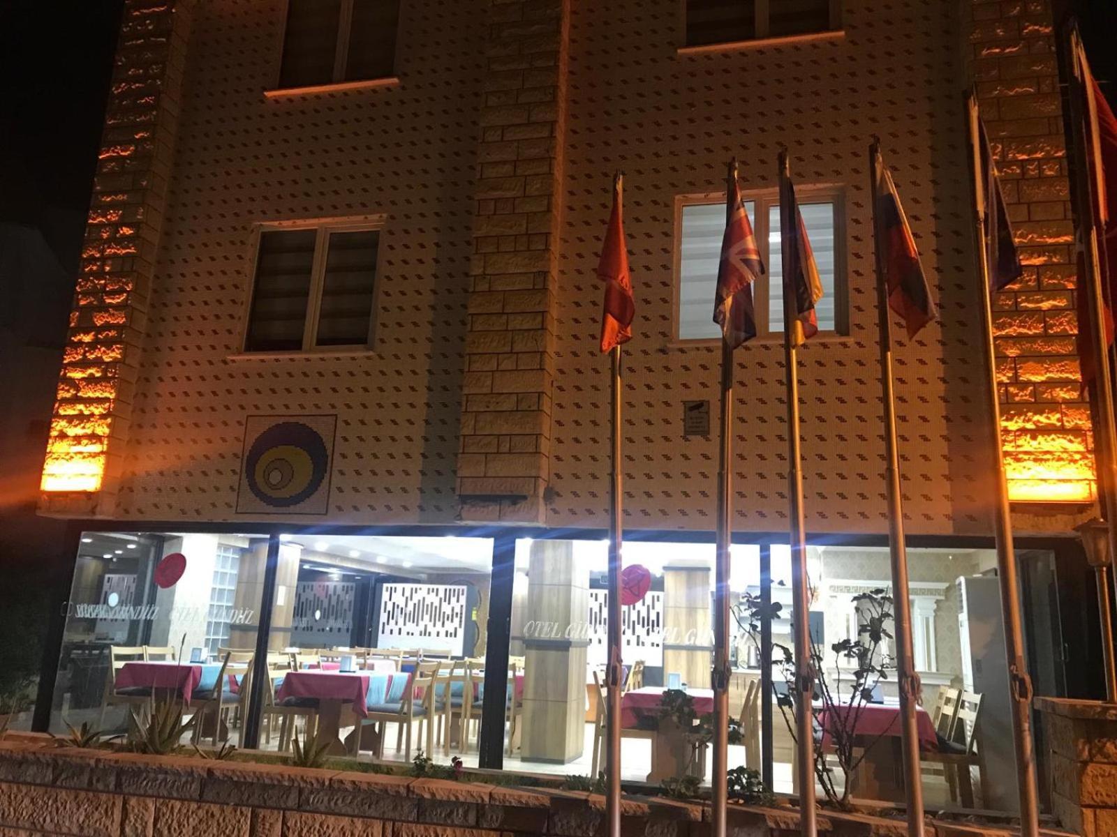Antalya Konyaalti Guenduez Otel Bagian luar foto