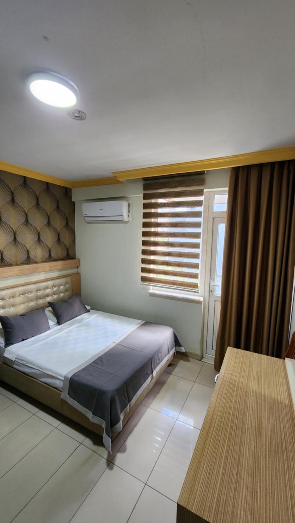 Antalya Konyaalti Guenduez Otel Bagian luar foto