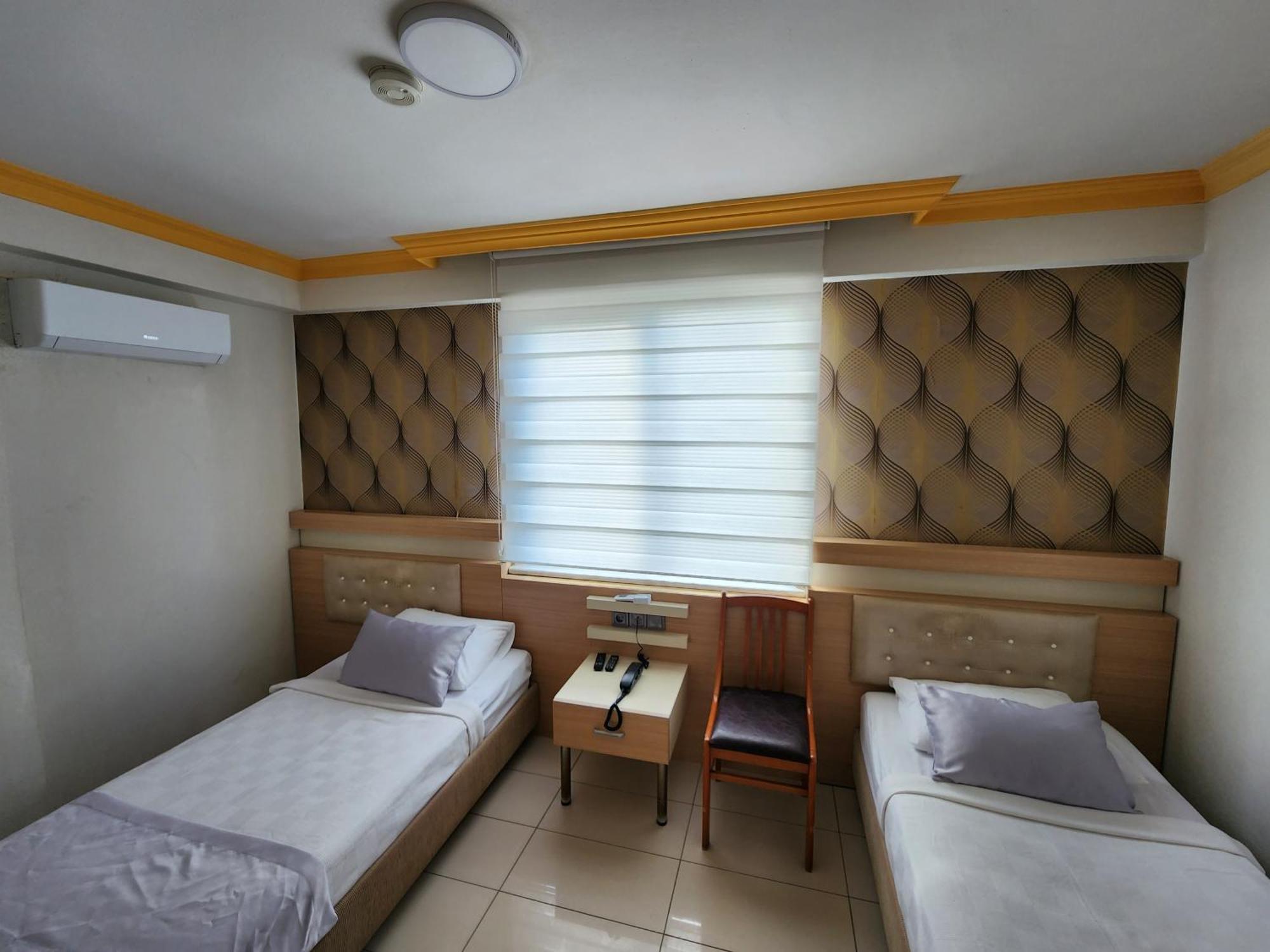 Antalya Konyaalti Guenduez Otel Bagian luar foto